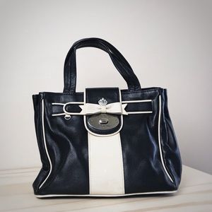 Posh My Flat in London Satchel Tote